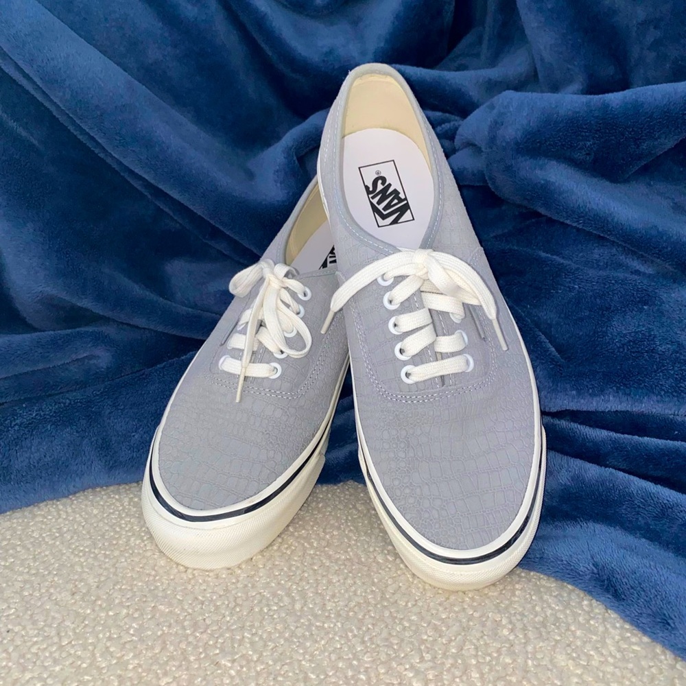 Vans - Men’s Snake Leather